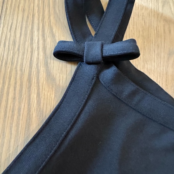 Zara- Size M women's one shoulder shirt with bow - Picture 2 of 6